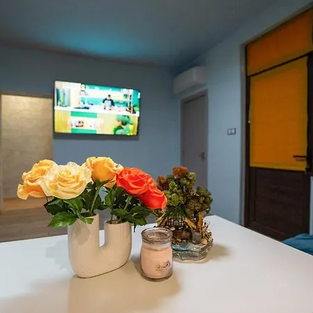 Apartman The 4 Seasons House - Free Parking *