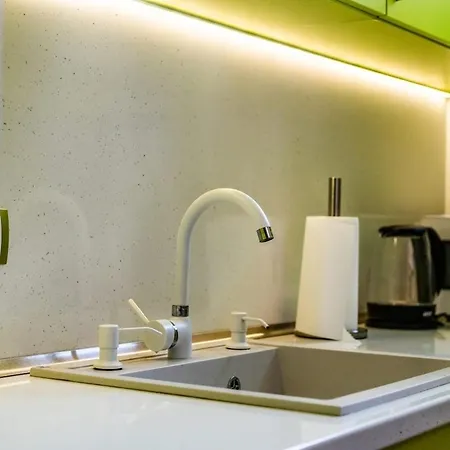 The 4 Seasons House - Free Parking Apartman *