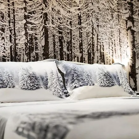 The 4 Seasons House - Free Parking Apartman *